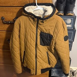 Levi’s Men's Quilted Tan/Brown Jacket with Black Details